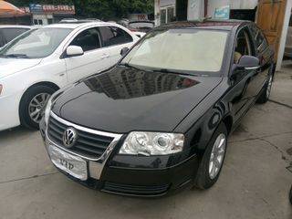 冠匯舊機動車經(jīng)紀(jì) 專業(yè)代辦新車上戶，省時省心更便捷